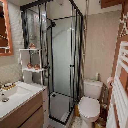Charming With Terrace Near The Beaches * Hyères