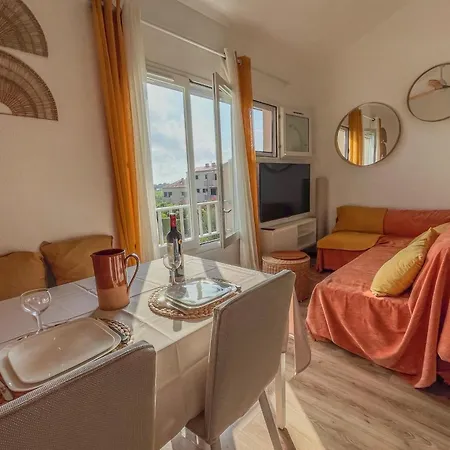 Charming With Terrace Near The Beaches * Hyères