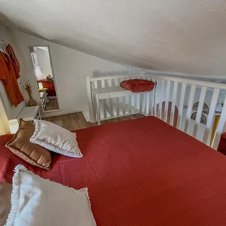 Charming With Terrace Near The Beaches Appartamento *