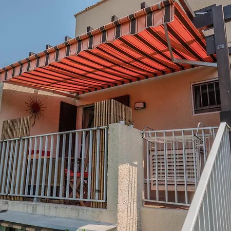 Charming With Terrace Near The Beaches Appartamento *